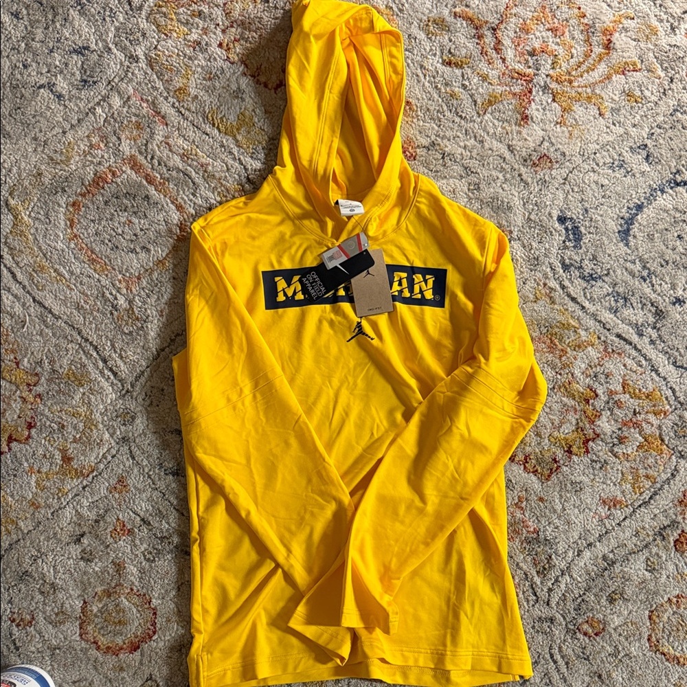 Nike Yellow Men’s Sweater